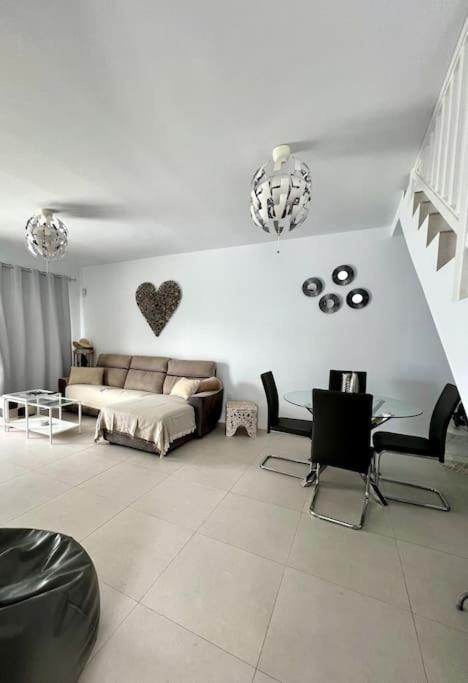 Lovely Villa Sanmar, Heated Pool Playa Blanca (Lanzarote) Exterior foto
