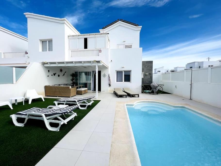 Lovely Villa Sanmar, Heated Pool Playa Blanca (Lanzarote) Exterior foto