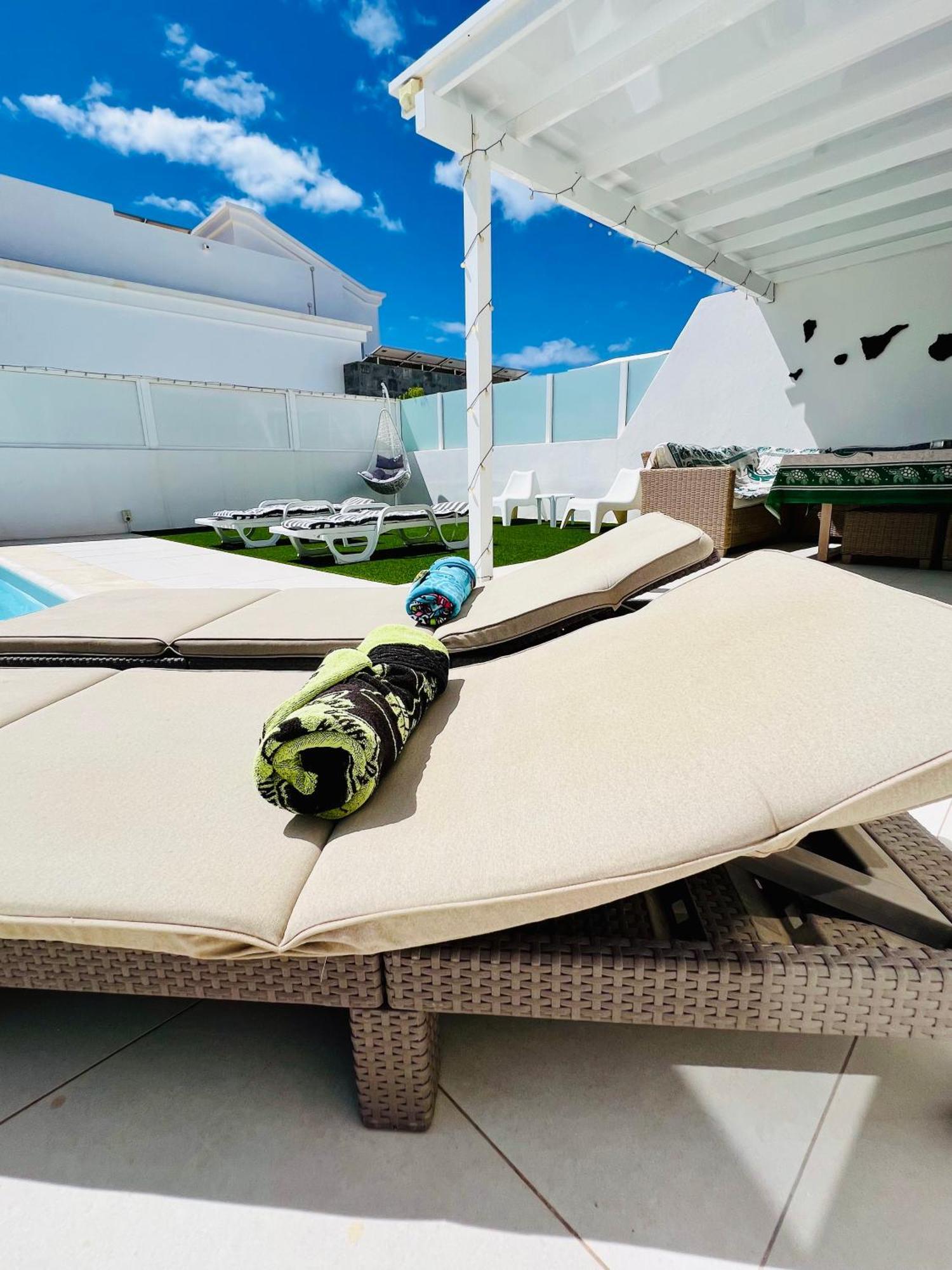 Lovely Villa Sanmar, Heated Pool Playa Blanca (Lanzarote) Exterior foto